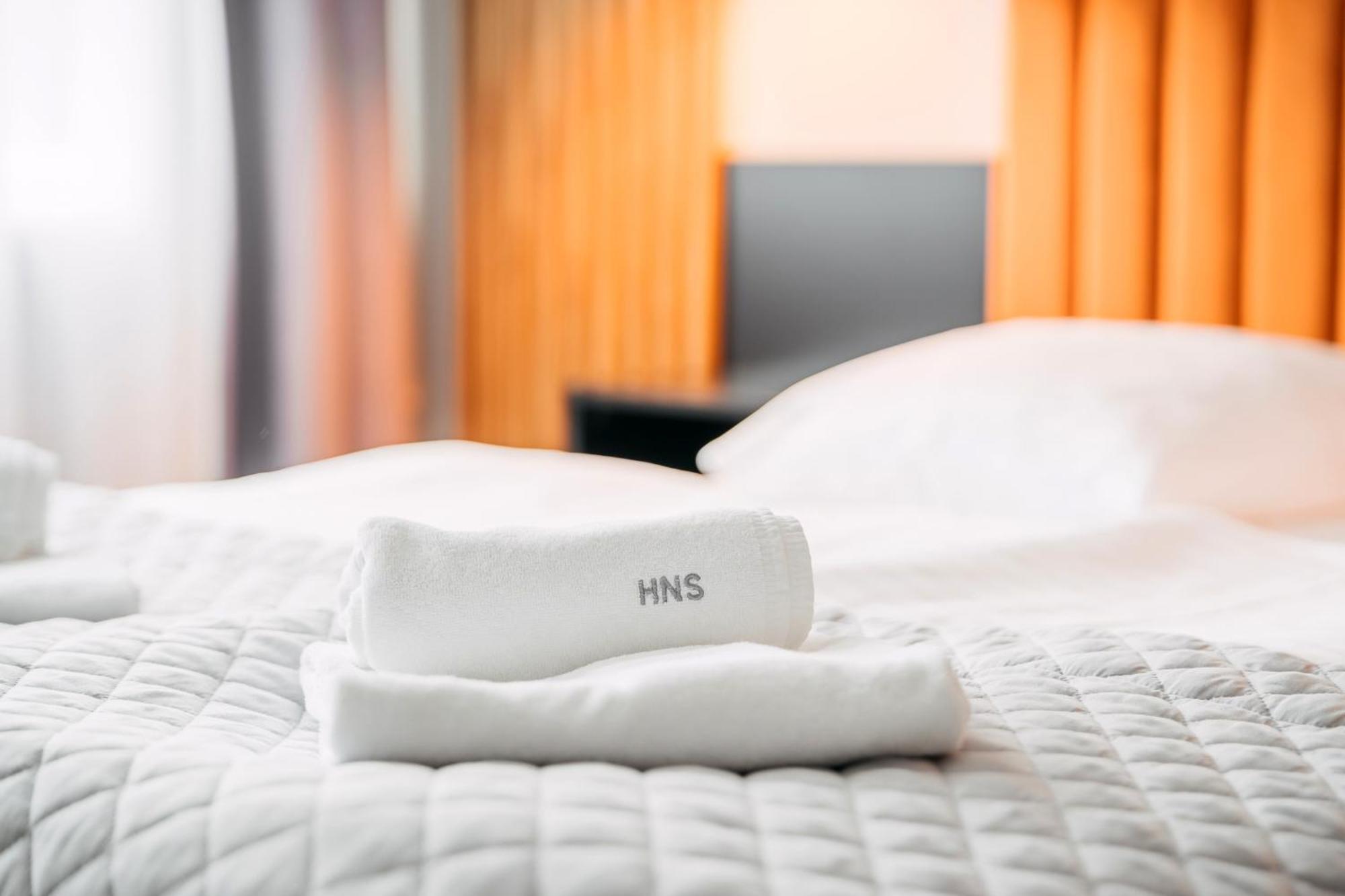 קולובז'ג Hotel New Skanpol מראה חיצוני תמונה